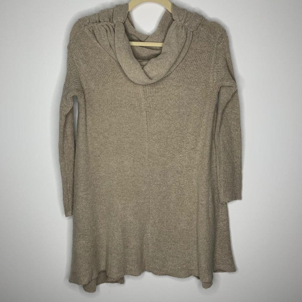 UMGEE Off Shoulder Oatmeal Sweater Tunic Sz S - Picture 2 of 9